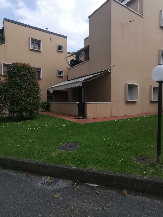 佩斯基耶拉德加达La Madonnina Vacation Flats公寓 外观 照片
