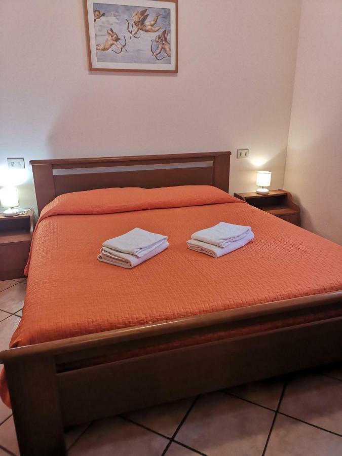 佩斯基耶拉德加达La Madonnina Vacation Flats公寓 外观 照片
