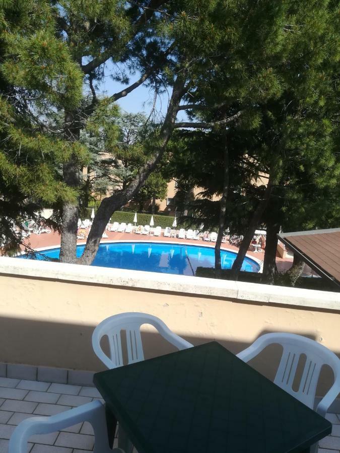 佩斯基耶拉德加达La Madonnina Vacation Flats公寓 外观 照片